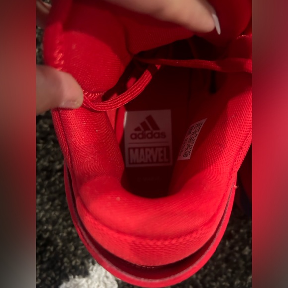 Men’s Adidas D.O.N issue 2 Spider Man Red Lace Up Sneaker - Picture 6 of 6